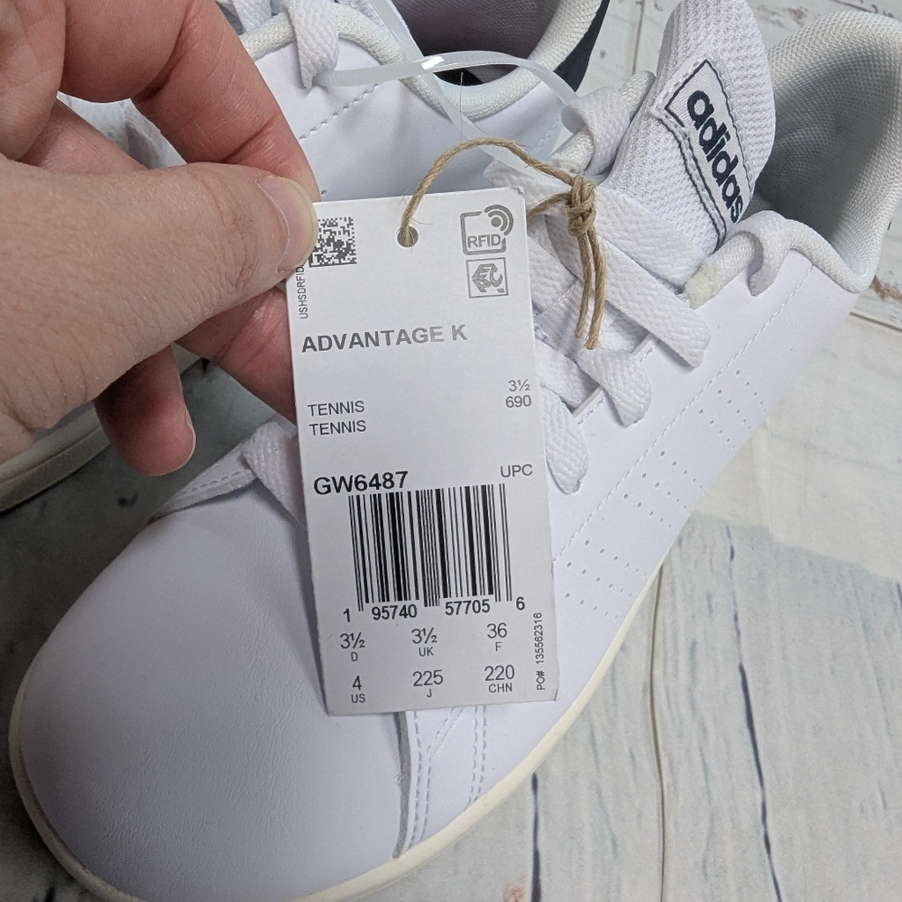 Adidas Advantage k Tennis Shoes - Picture 5 of 5
